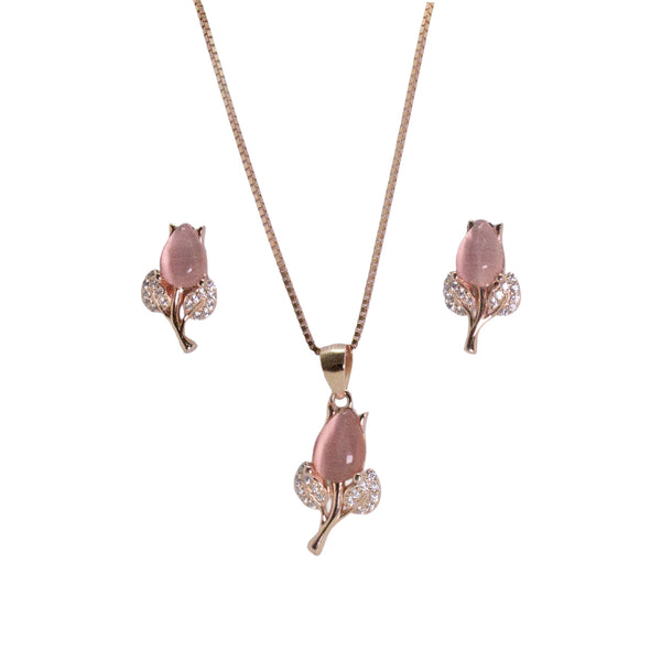 Blush Bloom Teardrop Floral Necklace