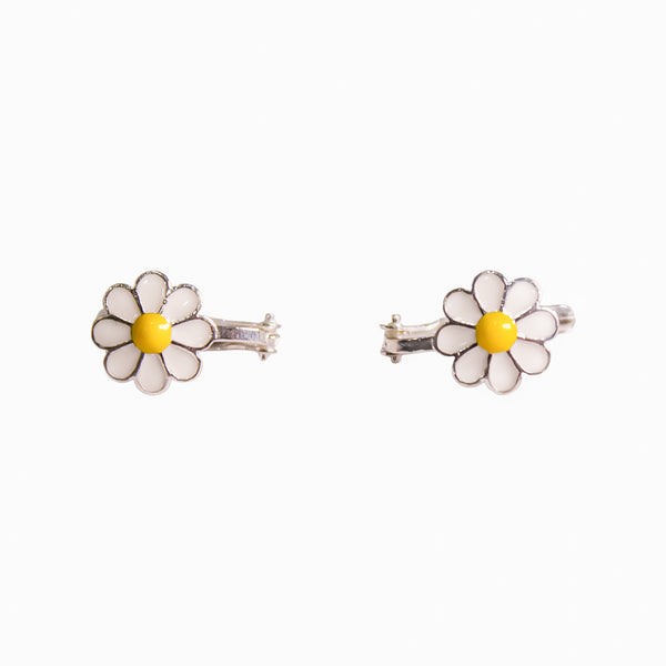 Daisy Flower Clip-On Earrings – Enamel & Silver Finish
