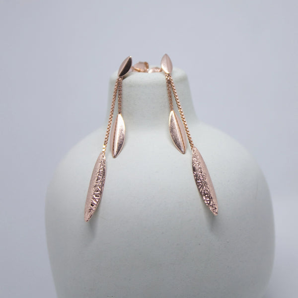 Textured Leaf Chain Drops