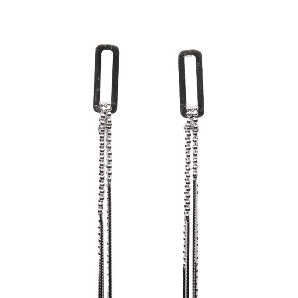 LONG DANGLING SLEEK EARRING