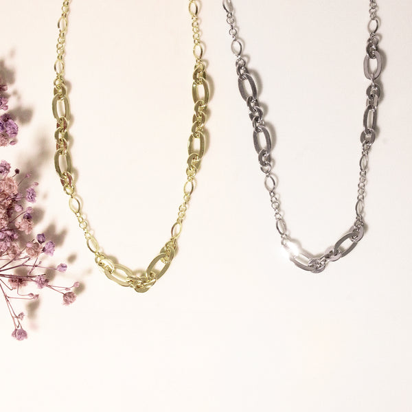 Chunky Chain-Link Statement Necklace