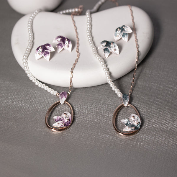 Enamel Leaf Pearl Pendant Necklace Set