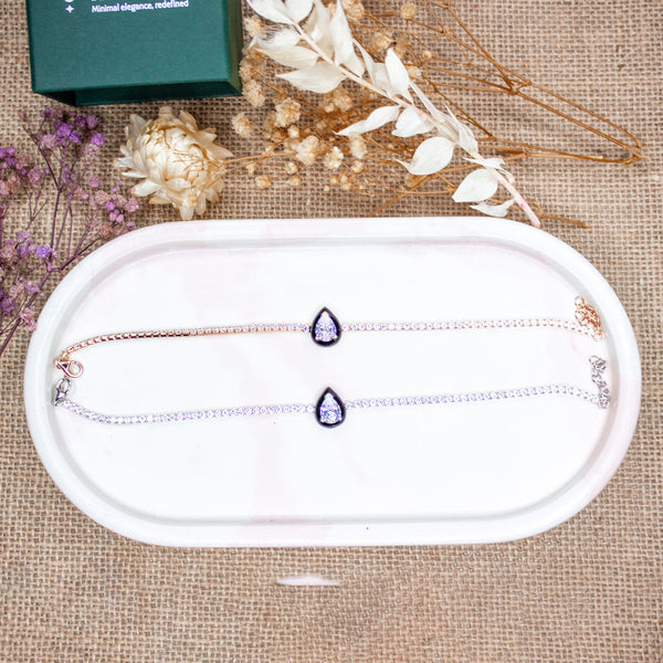 Teardrop Solitaire Chain Bracelet